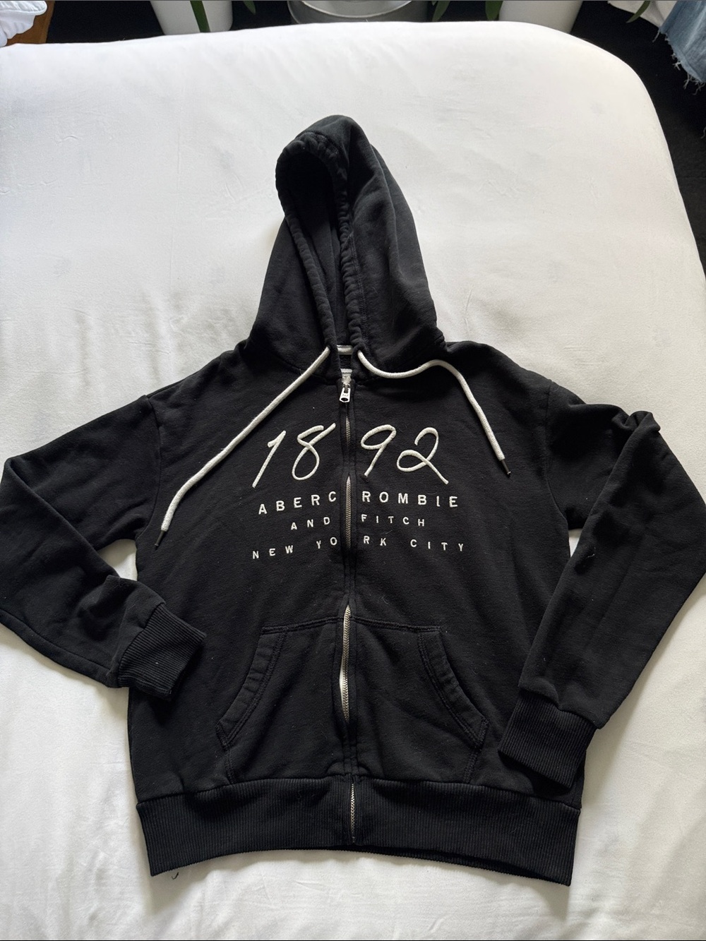 Men's Hooded Zip-Up Sweatshirt